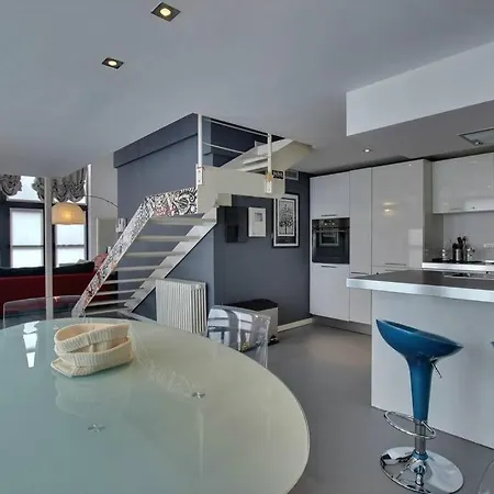 Design Loft - 5 Mins From Fondazione Prada Apartamento